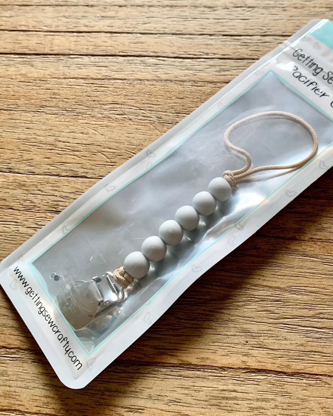 Dove Gray Clip
