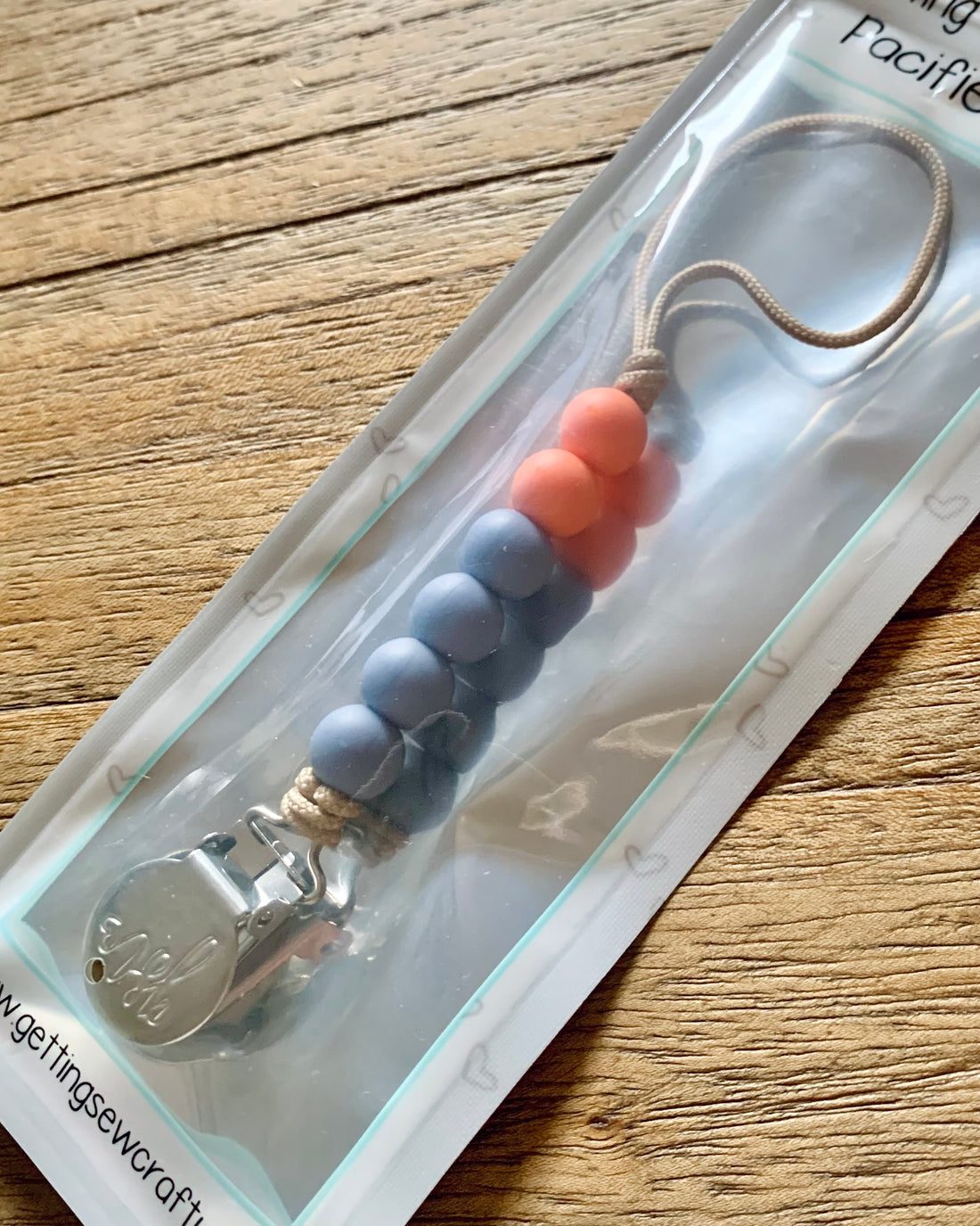 Periwinkle + Orange Clip