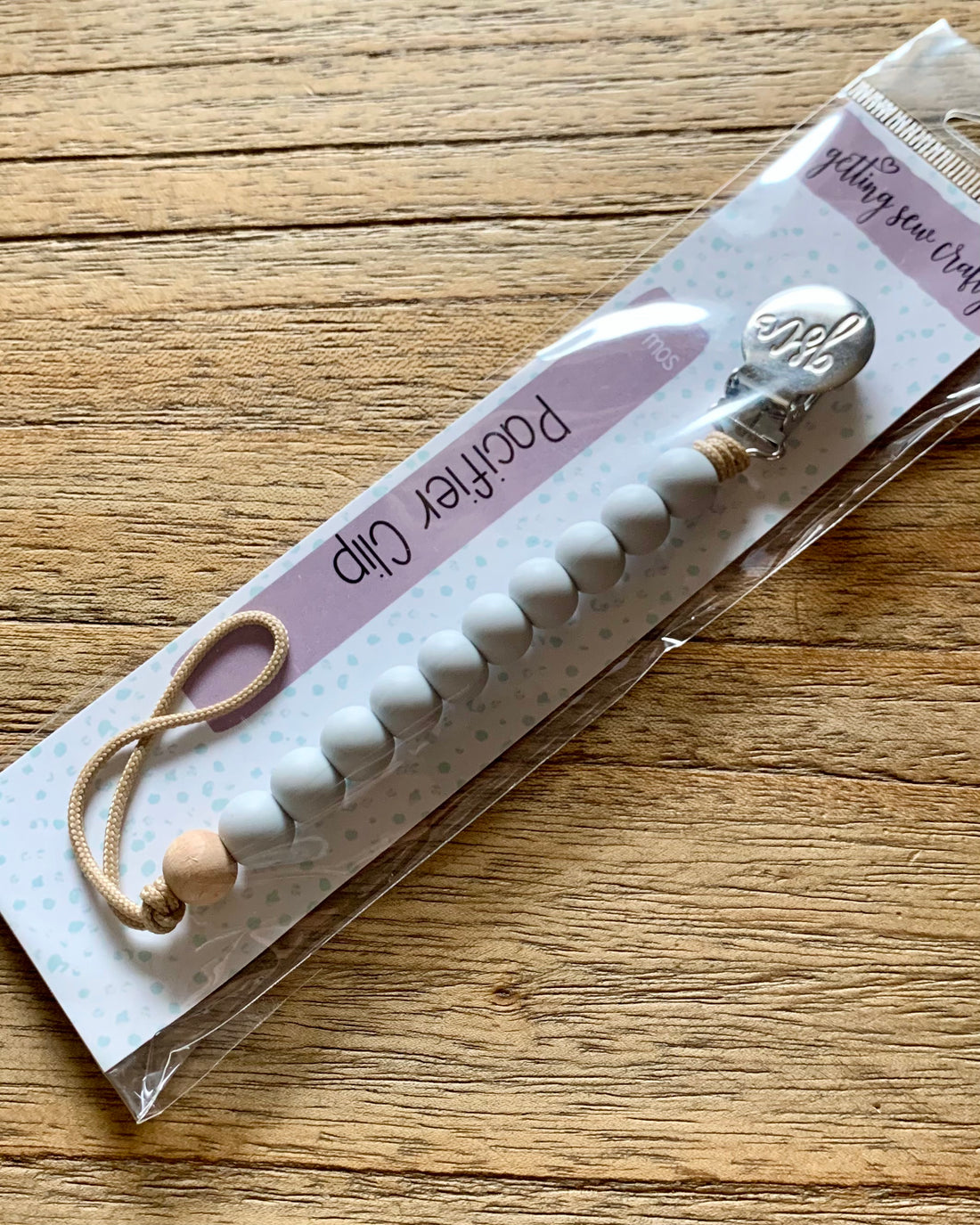 Gray + Wood Clip